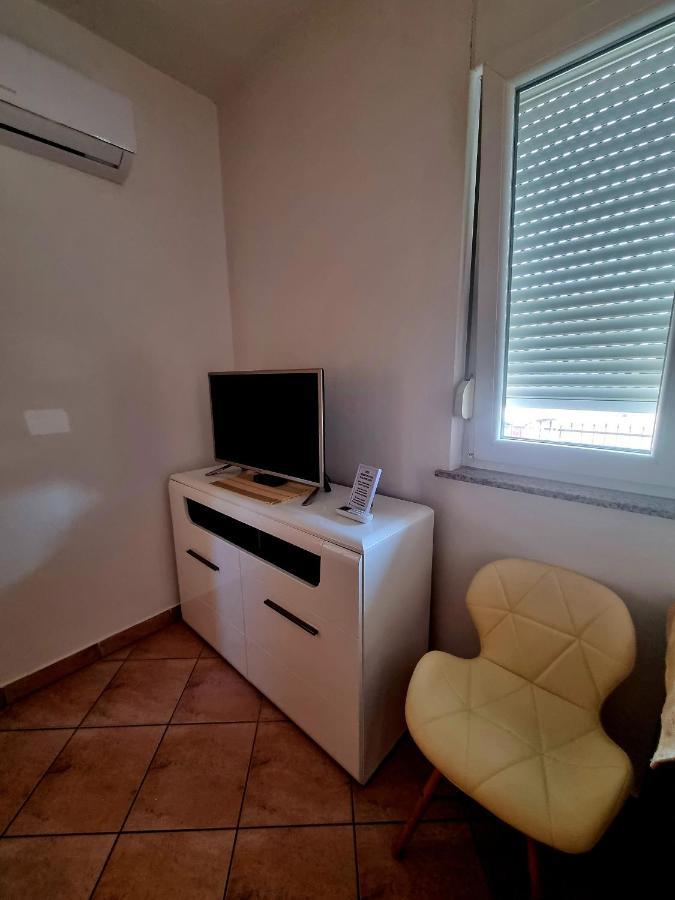 Apartments Ema Pula Zewnętrze zdjęcie