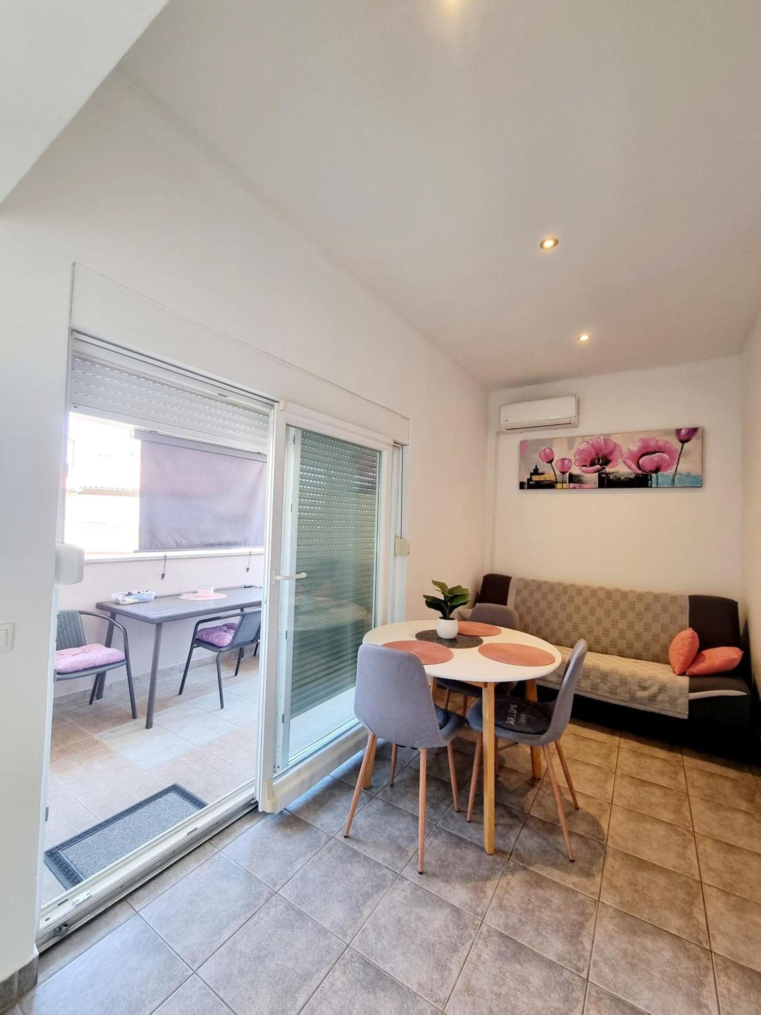 Apartments Ema Pula Zewnętrze zdjęcie